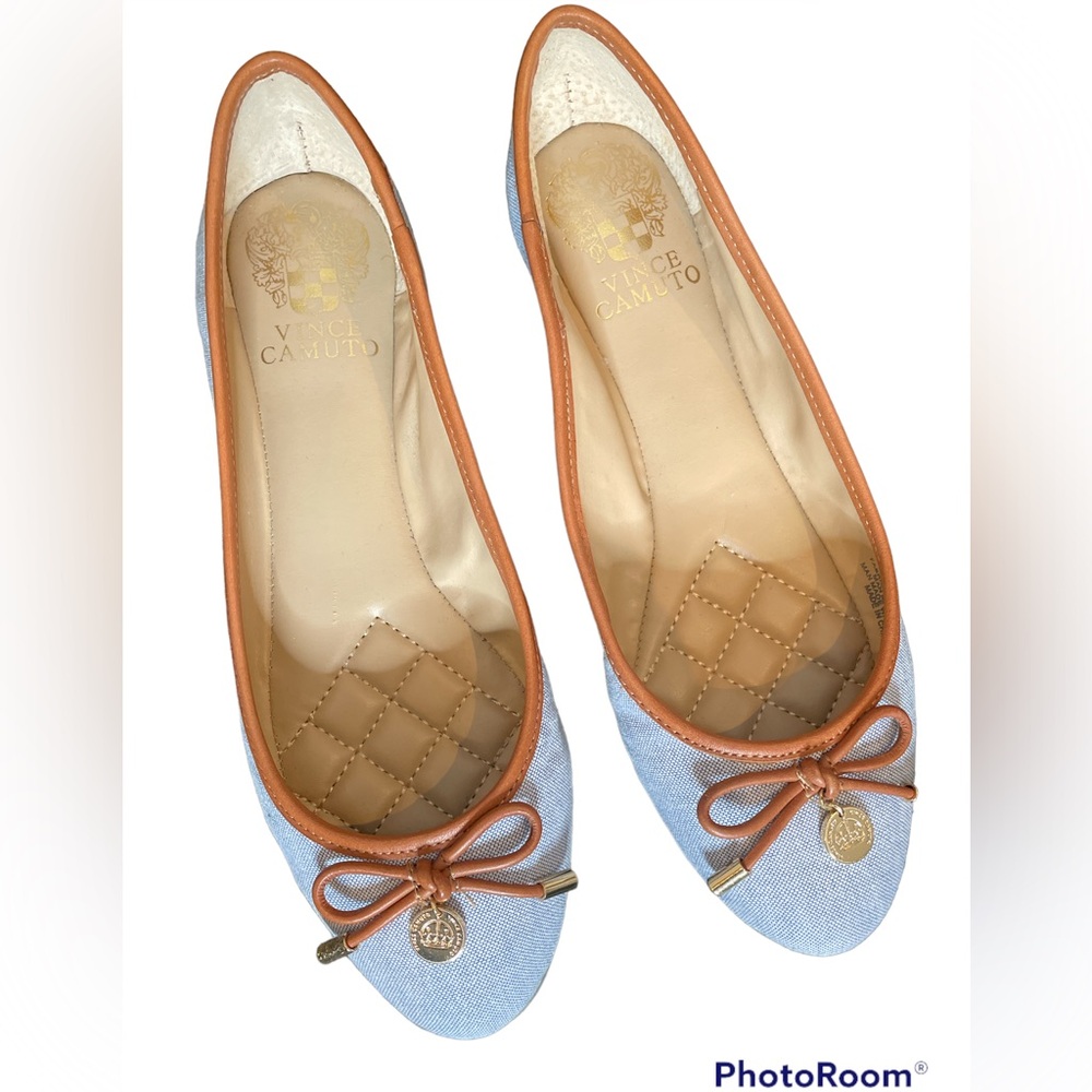 Vince Camuto “VP Lunna” chambray ballet flats. Size 6 NWOT, never worn.